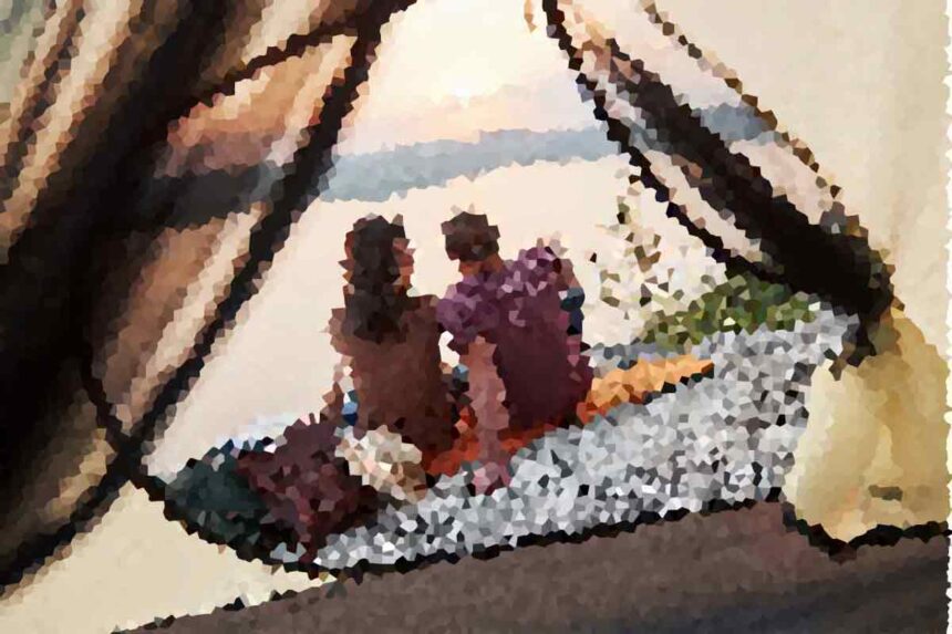 Would You Pay 1000 to Sleep in the Desert People Are Doing It