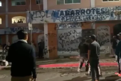vecinos pintaron echaron tierra tienda