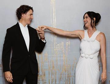 crop w2840 h2370 720655508185977984630169111415152860405750207n 3470fc50 focus 0 0 360 276 hpe2CY