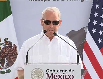 embajadorjonhson 42fe2558 focus 0.1 0.39 360 276 sFZKZU