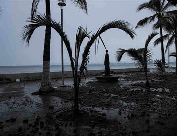 puertovallarta1 focus min0.21 0.25 360 276 NLXvVS